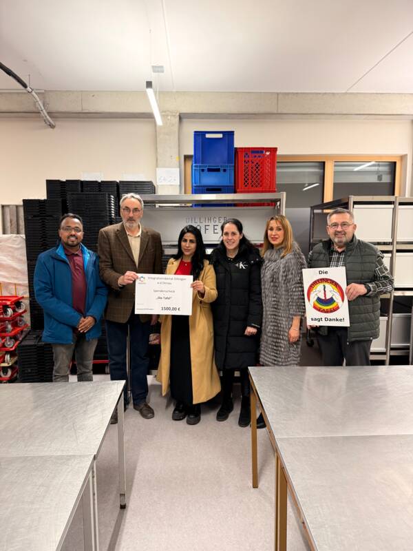 Integrationsbeirat Dillingen übergibt Spende an die Tafel Dillingen